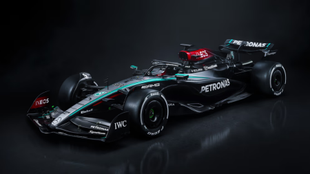 Mercedes W15